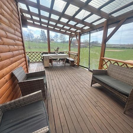 Kundzini Hotell Bīriņi Exteriör bild