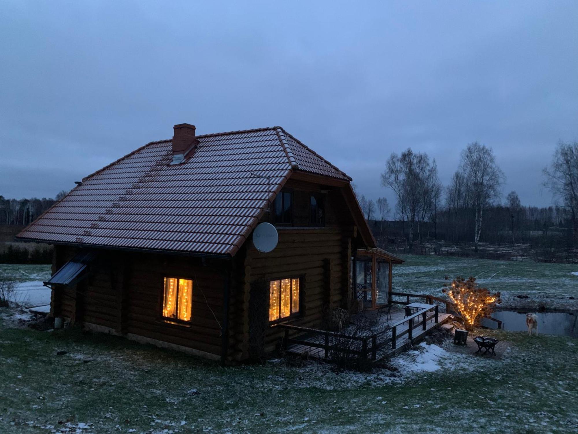 Kundzini Hotell Bīriņi Exteriör bild