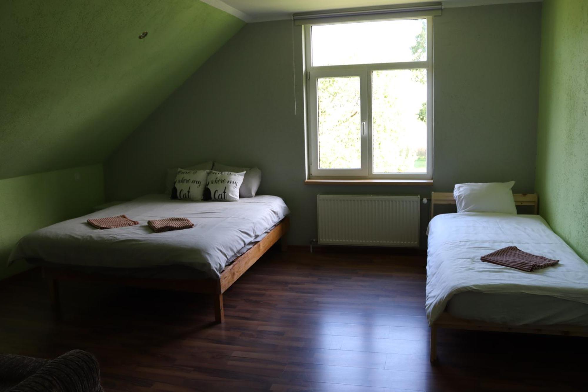 Kundzini Hotell Bīriņi Exteriör bild