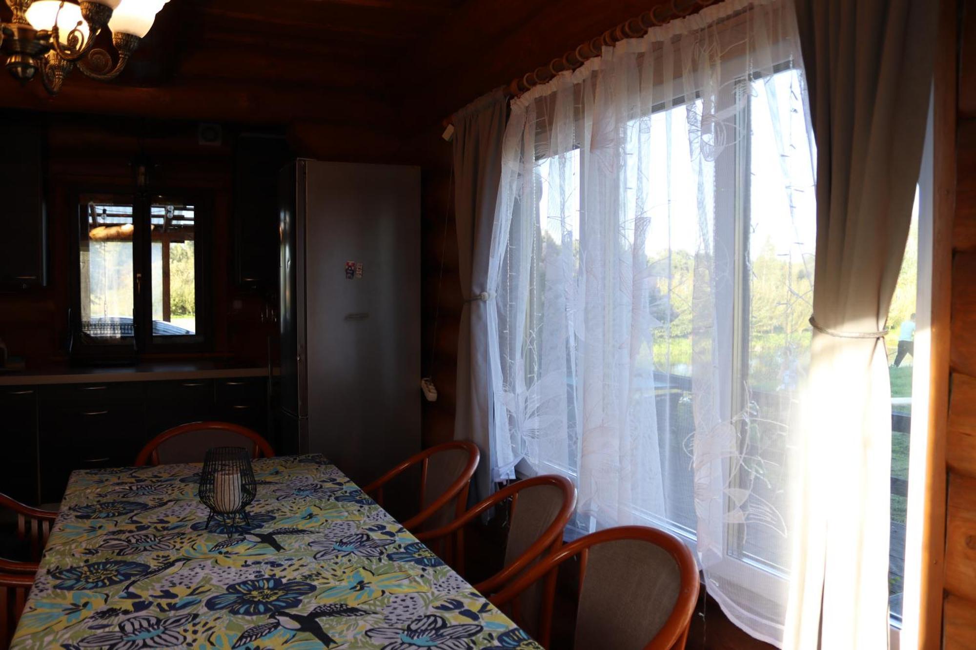 Kundzini Hotell Bīriņi Exteriör bild