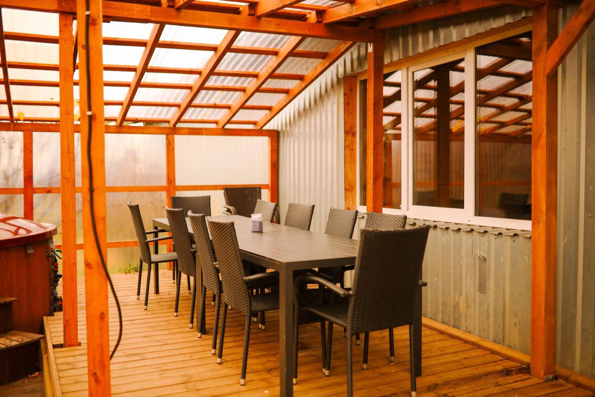 Kundzini Hotell Bīriņi Exteriör bild
